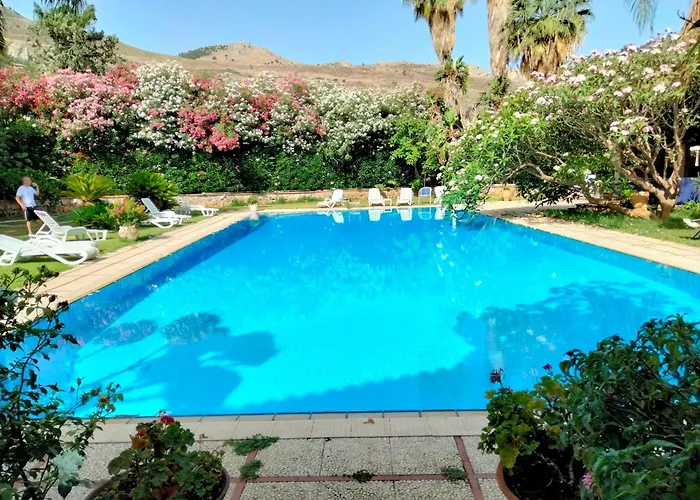Villa Megna - Green Paradise B&B